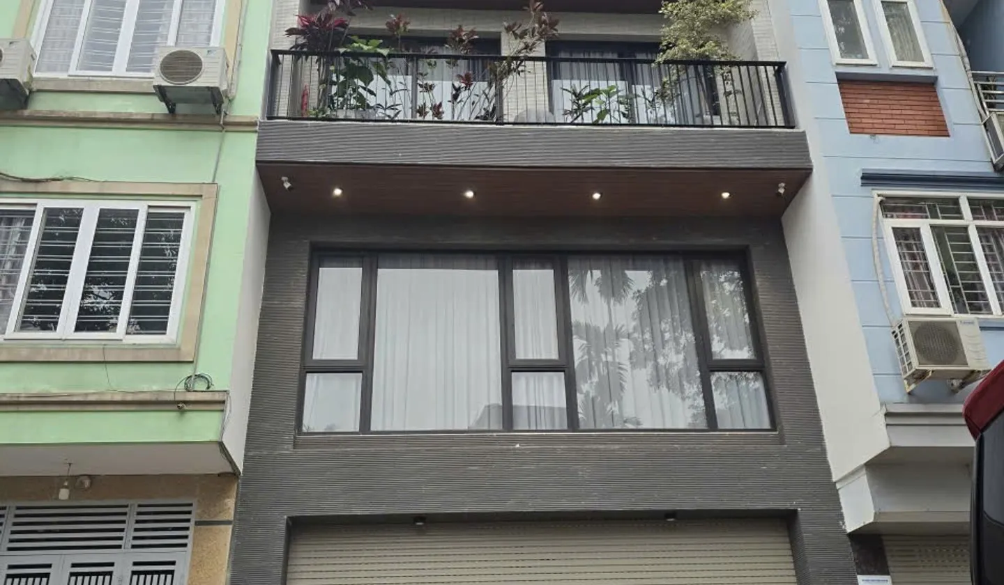 BÁN NHÀ TƯ ĐÌNH 62,4M2- 7 TẦNG THANG MÁY - Ô TÔ TRÁNH ĐỖ - HÀNG XÓM LONG BIÊN GOLF VILLAS - 30.5 T... Bán nhà riêng tại Long Biên, Hà Nội 01