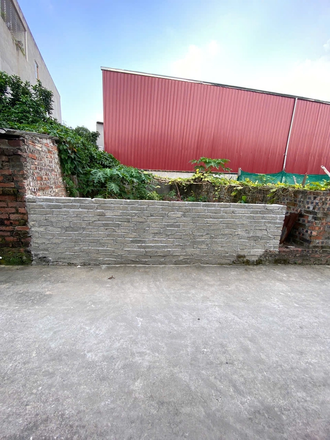 BÁN GẤP LÔ ĐẤT NHỎ 41M2, MT 4M. NỞ HẬU TẠI NGUYÊN KHÊ, ĐÔNG ANH. ĐƯỜNG THÔNG, KHÔNG QH tại Hà Nội 03