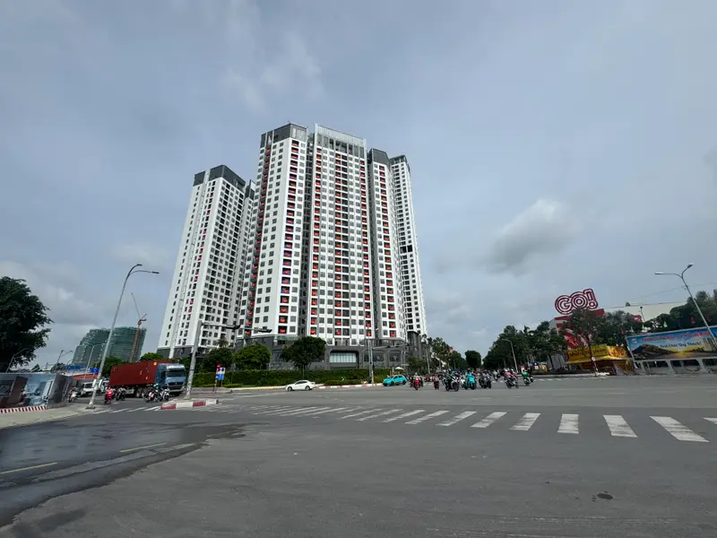 🔥🔥NHÀ 2MT 1T + 1 LỬNG 5 x 10M - LÝ THƯỜNG KIỆT - TT DĨ AN . NHỈNH 2.T.Y... Bán nhà riêng tại Dĩ An, Hồ Chí Minh 01