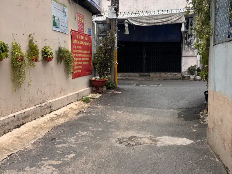 Cơ hội sở hữu nhà riêng 3 tầng yên tĩnh, vị trí đắc địa tại Phan Văn Trị... Bán nhà riêng tại Hạnh Thông, Hồ Chí Minh 01