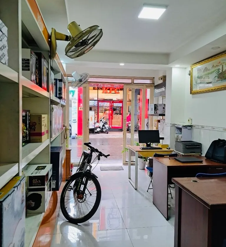 Nhà mặt phố 4 tầng diện tích 26m2, kinh doanh thuận lợi tại khu vực trung tâm... Bán nhà mặt phố tại Đức Nhuận, Hồ Chí Minh 01