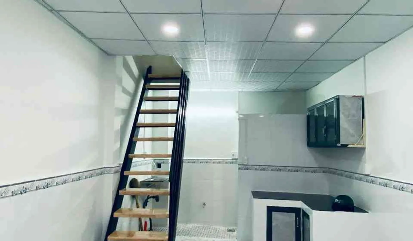 Bán nhà riêng 2 tầng diện tích 18m2, vị trí thuận tiện tại Quận 5... Bán nhà riêng tại Chợ Quán, Hồ Chí Minh 01