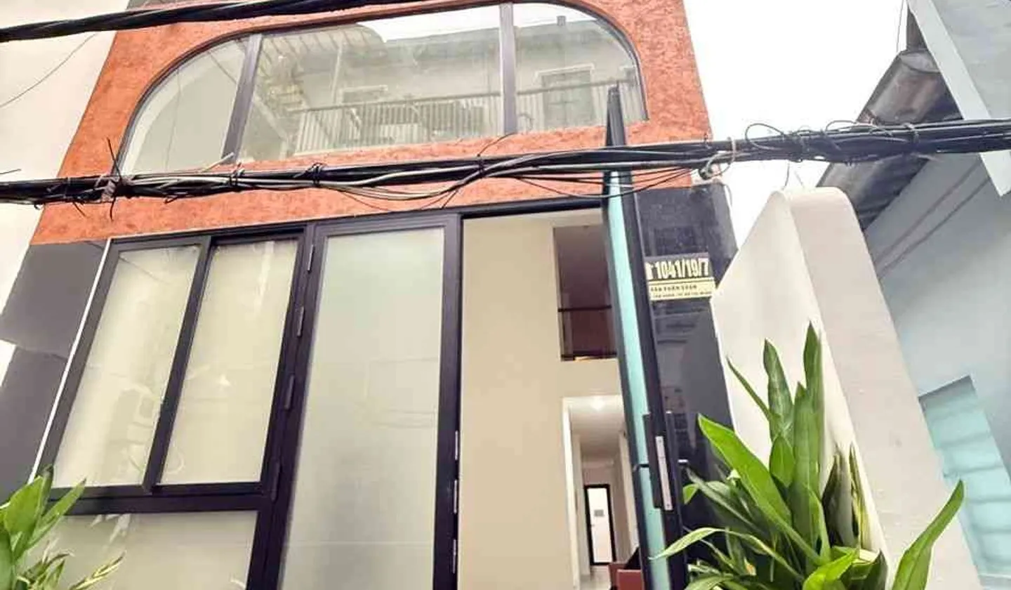 Cơ hội sở hữu căn hộ dịch vụ 5 tầng thang máy tại Quận 7, giá tốt hiếm có... Bán nhà riêng tại Tân Hưng, Hồ Chí Minh 01