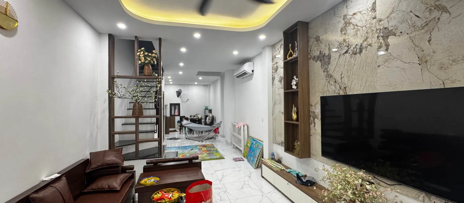 Nhà riêng 4 tầng diện tích 50m2 tại trung tâm thuận tiện di chuyển... Bán nhà riêng tại Phúc Thịnh, Hà Nội 01