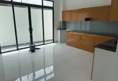 Nhà phố ba tầng đối diện Vinhome Quận 9, không gian sống tiện nghi tại trung tâm phát triển... Bán nhà mặt phố tại Long Bình, Hồ Chí Minh 03