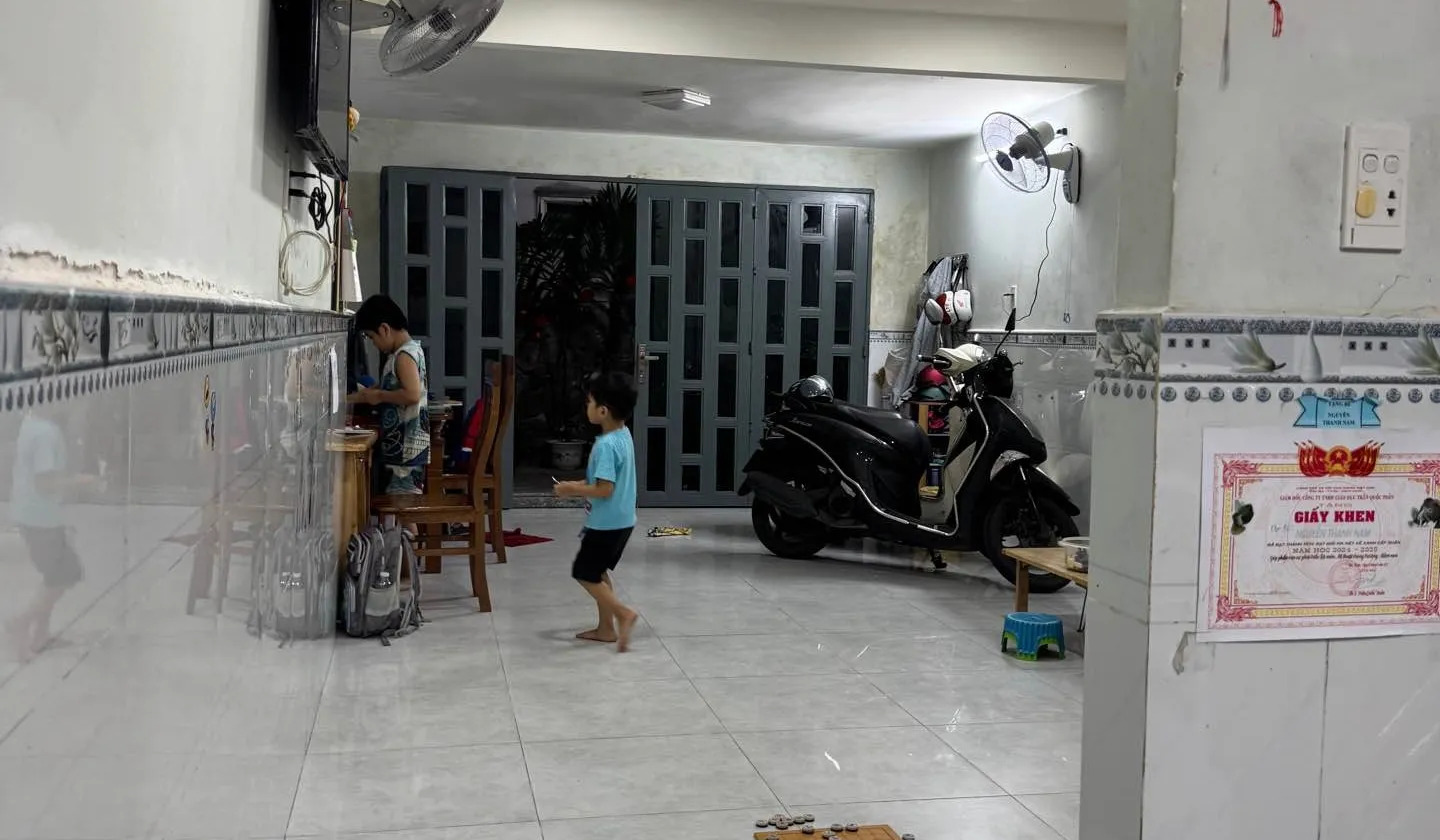 Bán nhà riêng 56.3m² tại phường Tân Sơn Hòa, Tân Bình, giá 7.4 tỷ đồng... Bán nhà riêng tại Tân Sơn Hòa, Hồ Chí Minh 01