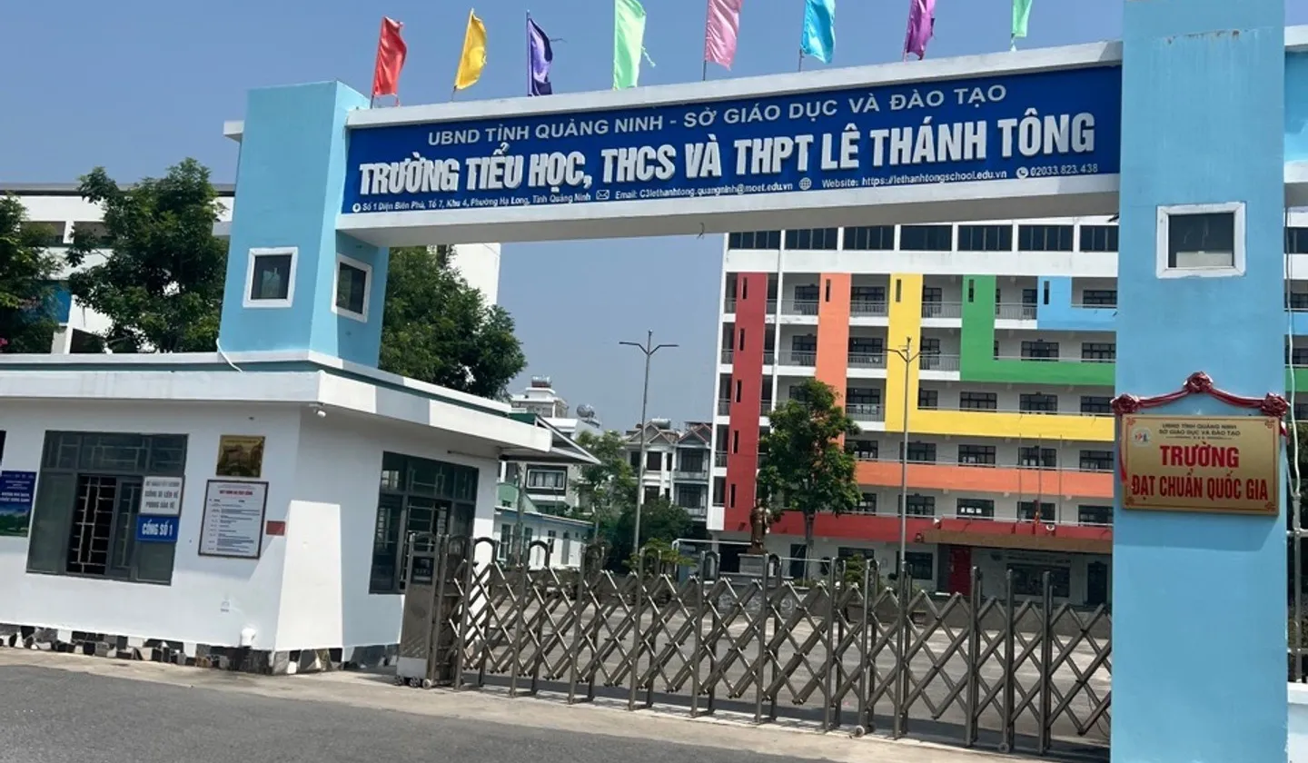 Nhà 5 tầng mặt phố, full nội thất gỗ Lim, giá 16 tỷ... Bán nhà mặt phố tại Hạ Long, Quảng Ninh 01
