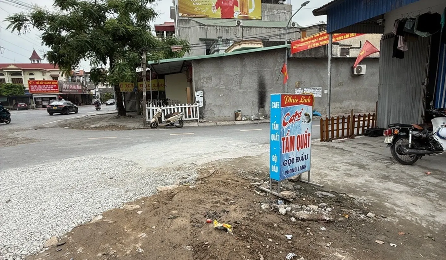 Nhà lô góc mới xây thiết kế hiện đại, diện tích rộng với 3 phòng ngủ tại khu vực yên tĩnh... Bán nhà riêng tại An Dương, Hải Phòng 01