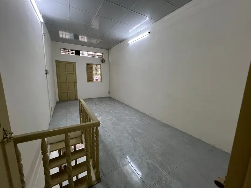 NHÀ Q10 – GẦN SƯ VẠN HẠNH – 23.8M² – HẺM 4M XE HƠI – 2 TẦNG... Bán nhà riêng tại Diên Hồng, Hồ Chí Minh 01
