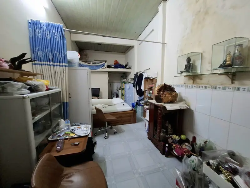 Nhà 2 tầng 6 phòng ngủ ngay Quận 11 giá hấp dẫn... Bán nhà riêng tại Hòa Bình, Hồ Chí Minh 01