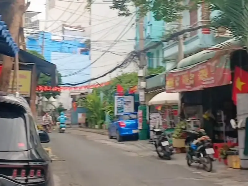 NHÀ MẶT TIỀN TÂN PHÚ - ĐH.CÔNG THƯƠNG VÀI BƯỚC CHÂN ( 5M x12,5M ) TRỆT + LỬNG 
CHỈ 7,2 TỎI . TL..... Bán nhà mặt phố tại Tân Sơn Nhì, Hồ Chí Minh 01