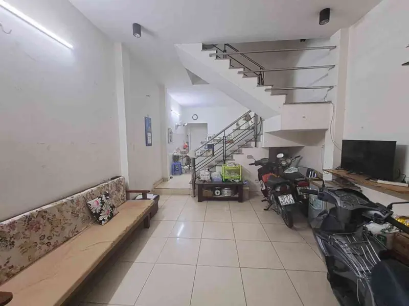Bán nhà riêng 3 tầng khu Tân Bình, diện tích 47m², xe hơi đỗ cửa thuận tiện... Bán nhà riêng tại Bảy Hiền, Hồ Chí Minh 01