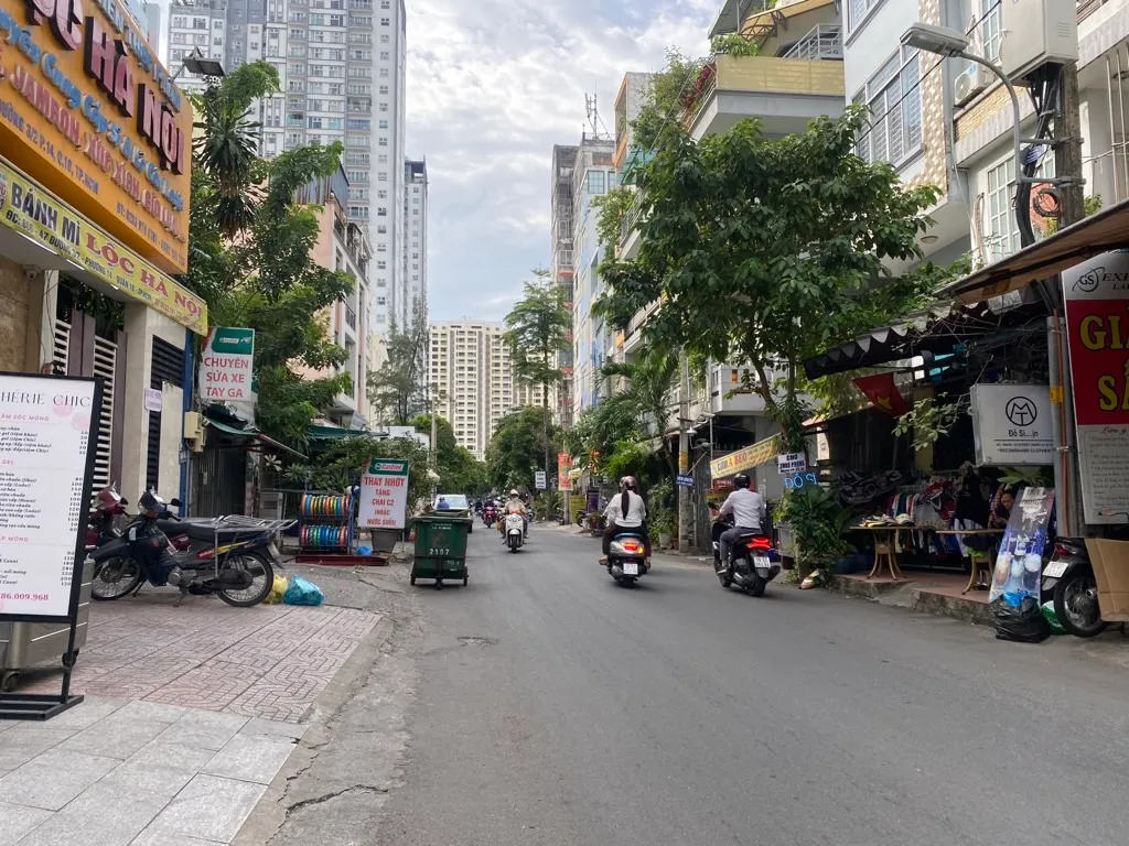 Nhà 3 tầng 29m2, khu trung tâm Quận 10, giá 6.9 tỷ... Bán nhà riêng tại Hòa Hưng, Hồ Chí Minh 01