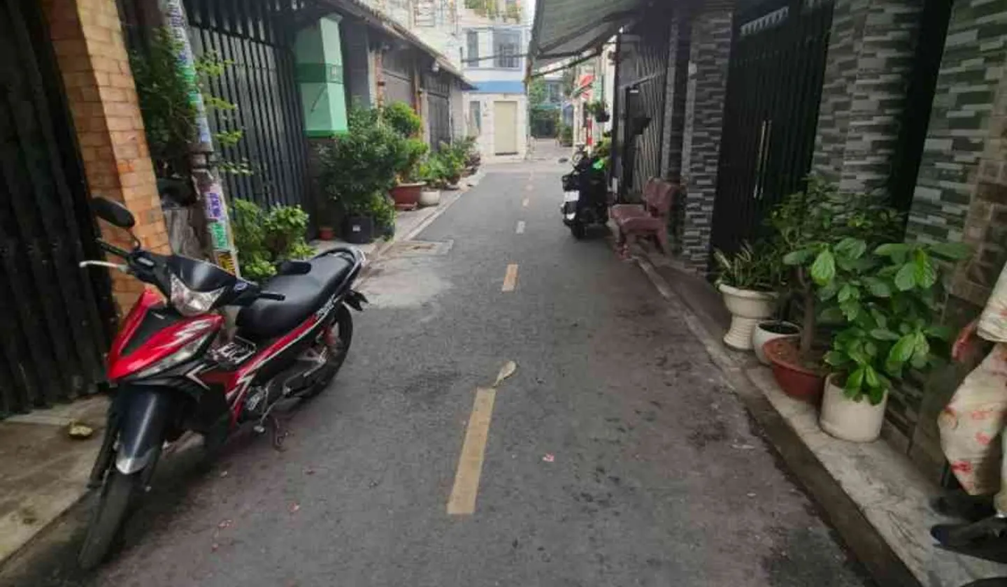 🏡 NHÀ ĐẸP NỞ HẬU ĐƯỜNG HÀ ĐẶC Q12 – ĐẦY ĐỦ TIỆN ÍCH – CHỈ 4.35 TỶ TL- 49m2... Bán nhà mặt phố tại Trung Mỹ Tây, Hồ Chí Minh 01