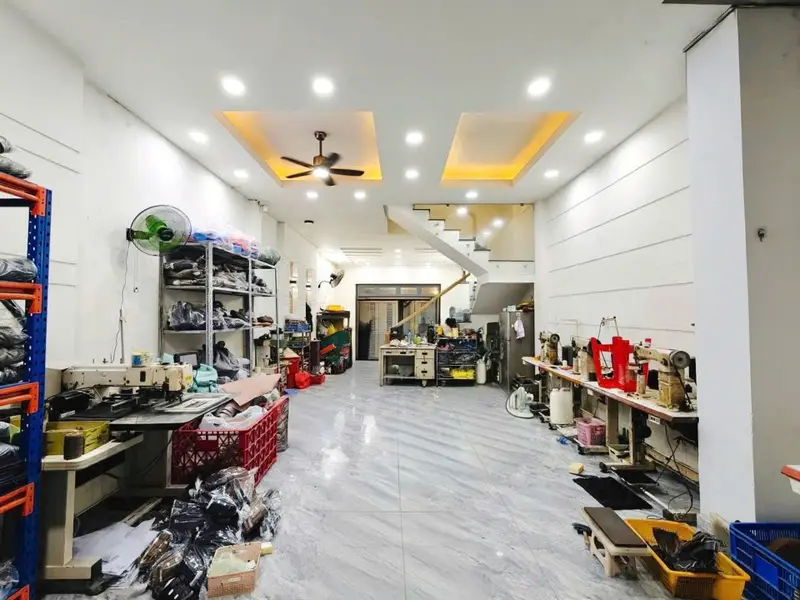 Nhà đẹp 3 tầng 4PN tại Bình Hưng Hòa, giá chỉ 7.9 tỷ thương lượng... Bán nhà riêng tại Bình Hưng Hòa, Hồ Chí Minh 01