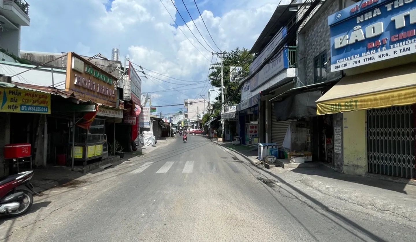 Mặt phố rộng 10m, quận Tân Thới Nhất, cơ hội giá tốt... Bán nhà mặt phố tại Đông Hưng Thuận, Hồ Chí Minh 01