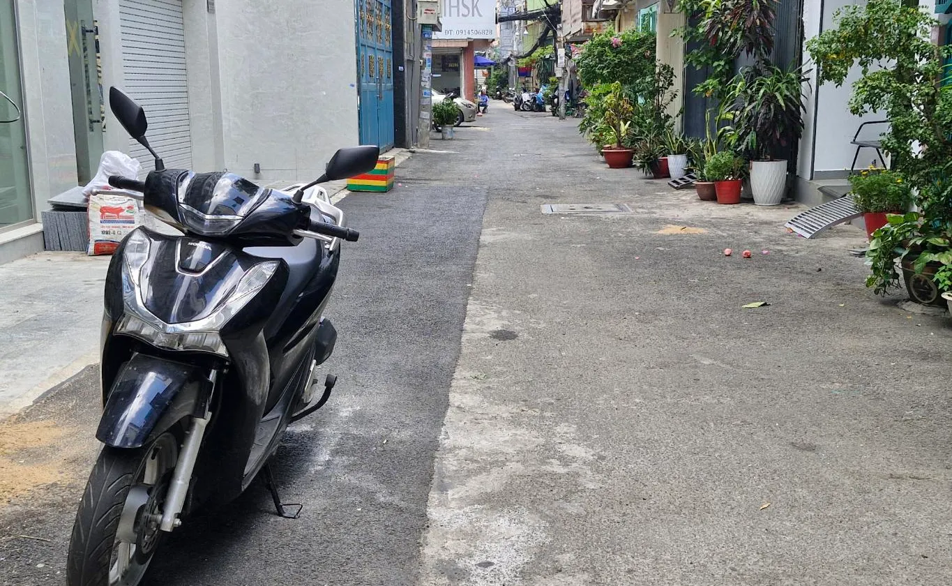 Bán nhà riêng 8 tầng có thang máy tại quận trung tâm TP.HCM, 236.7m², giá 65 tỷ... Bán nhà riêng tại Cầu Ông Lãnh, Hồ Chí Minh 01
