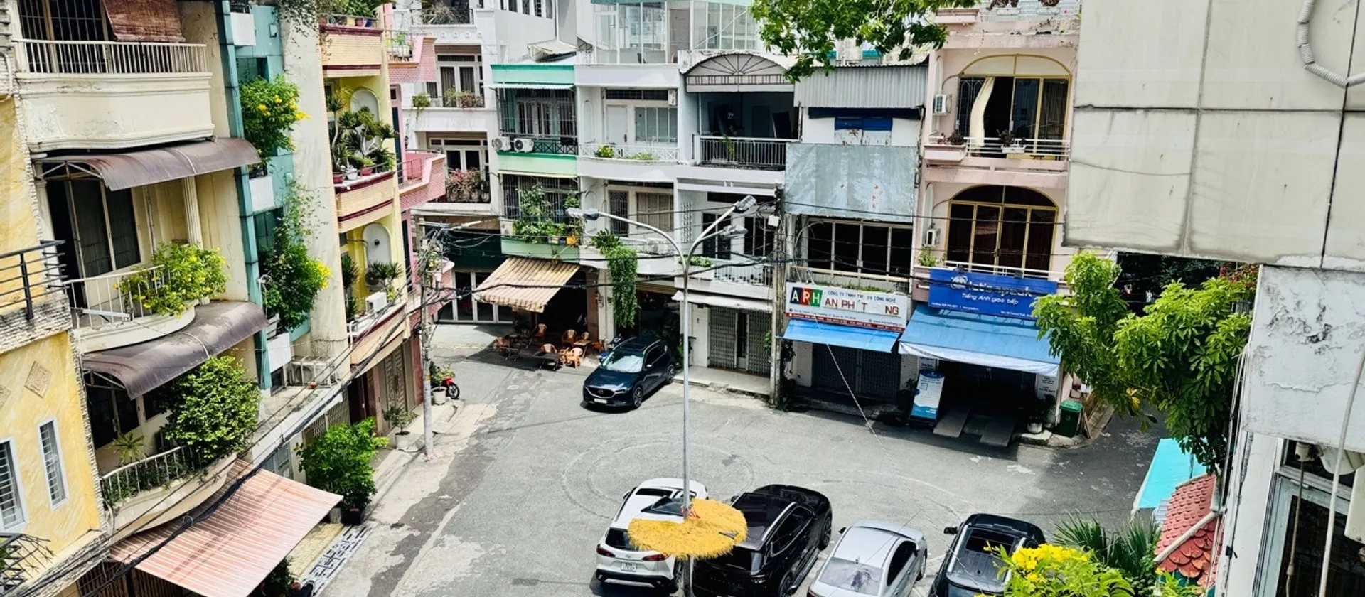 Nhà 5 tầng siêu đẹp quận 10, rộng rãi và thoáng đãng... Bán nhà riêng tại Hòa Hưng, Hồ Chí Minh 01