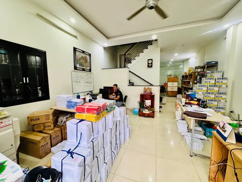 Bán nhà 4 tầng 3PN mặt tiền 5,7m tại Phổ Quang giá 20,7 tỷ... Bán nhà riêng tại Tân Sơn Hòa, Hồ Chí Minh 01