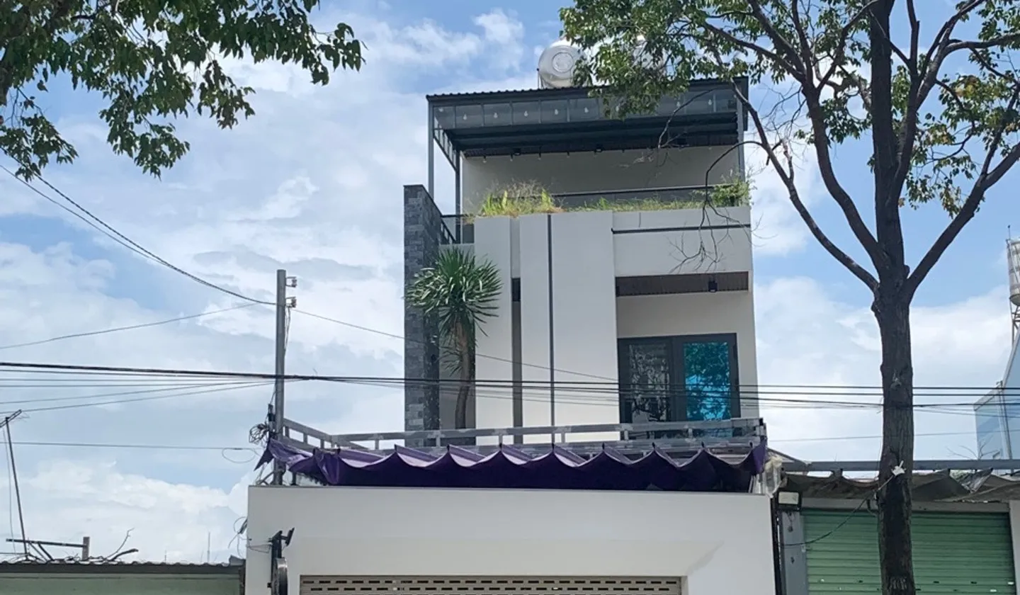 Bán nhà mặt phố tại Thủ Dầu Một, mặt tiền 5m, diện tích 117.4m2, giá 10 tỷ đồng... Bán nhà mặt phố tại Thủ Dầu Một, Hồ Chí Minh 01