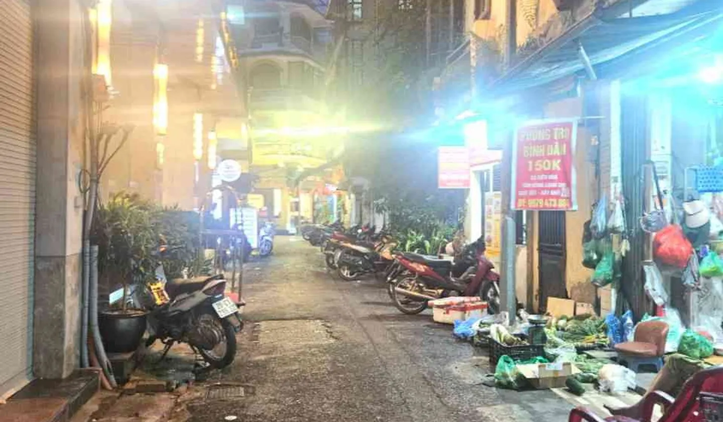 Cơ hội vàng sở hữu nhà mặt phố 6 tầng thang máy, vị trí đắc địa trung tâm Hoàn Kiếm... Bán nhà mặt phố tại Hoàn Kiếm, Hà Nội 01