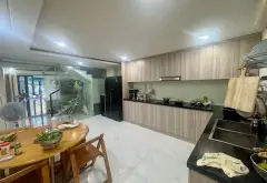 Bán nhà 4 tầng tại Phường Đông Hưng Thuận,q12- 5pn,5wc phù hợp làm văn phòng công ty[35M]... Bán nhà riêng tại Đông Hưng Thuận, Hồ Chí Minh 04