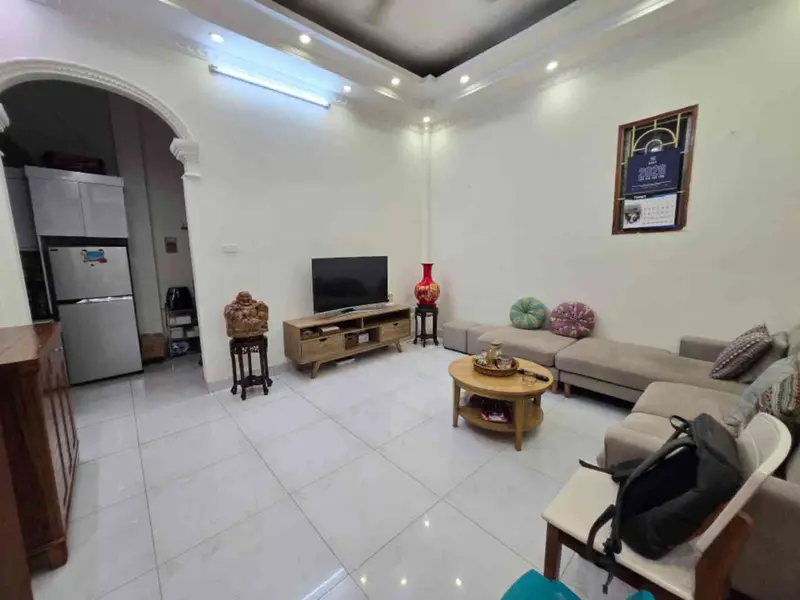 Nhà đẹp Đống Đa, rộng rãi, giá cực tốt
Gần ga tàu điện Đại học Y đh thủy lợi... Bán nhà riêng tại Đống Đa, Hà Nội 01