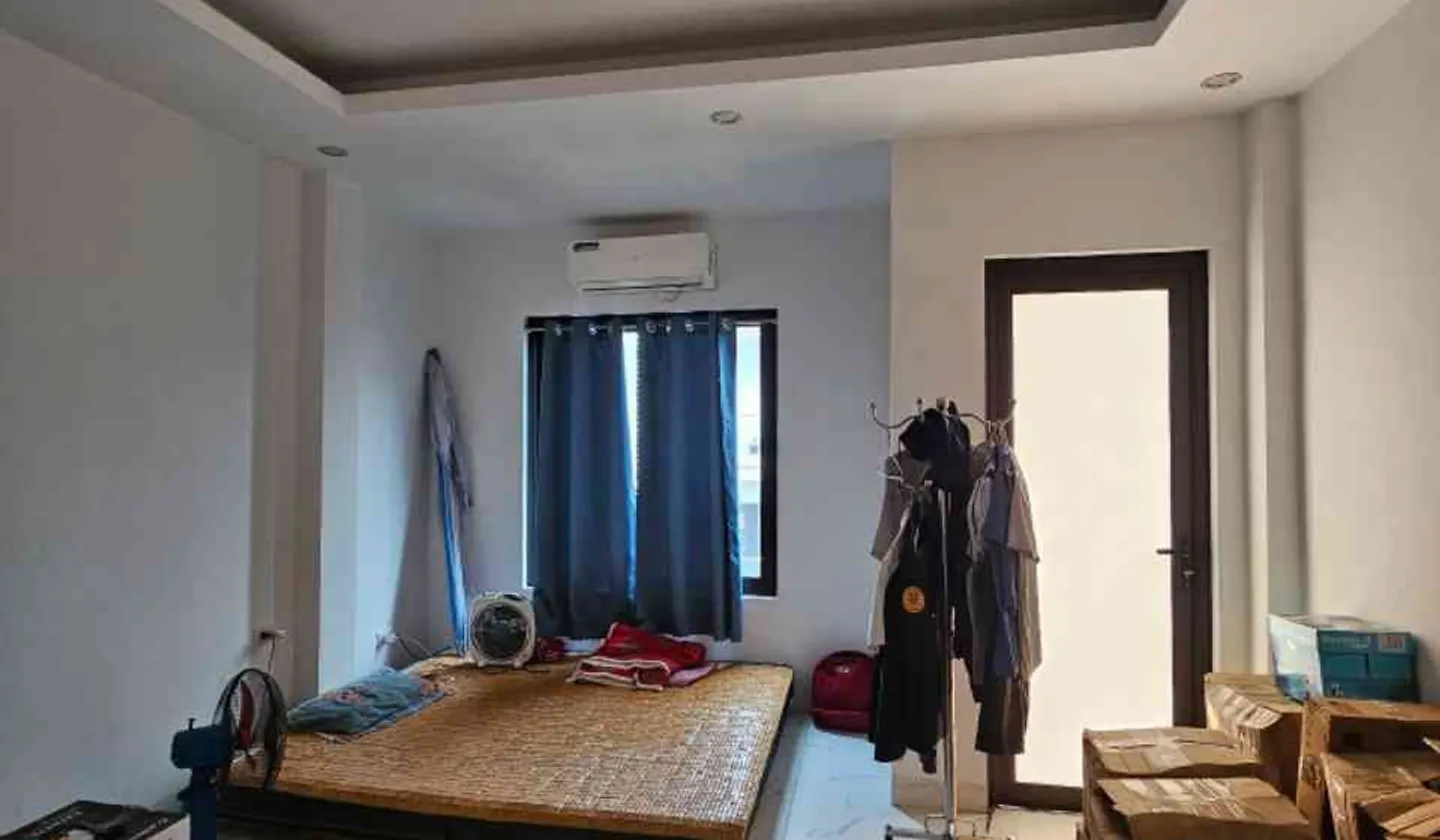 Nhà 4 tầng xinh xắn, gần ô tô, khu phát triển sôi động... Bán nhà riêng tại Yên Nghĩa, Hà Nội 01