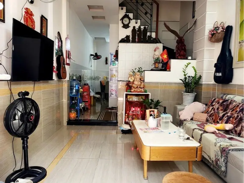Nhà 4 tầng 6 phòng ngủ tại Phường Phú Nhuận, phù hợp gia đình đông người... Bán nhà riêng tại Phú Nhuận, Hồ Chí Minh 01