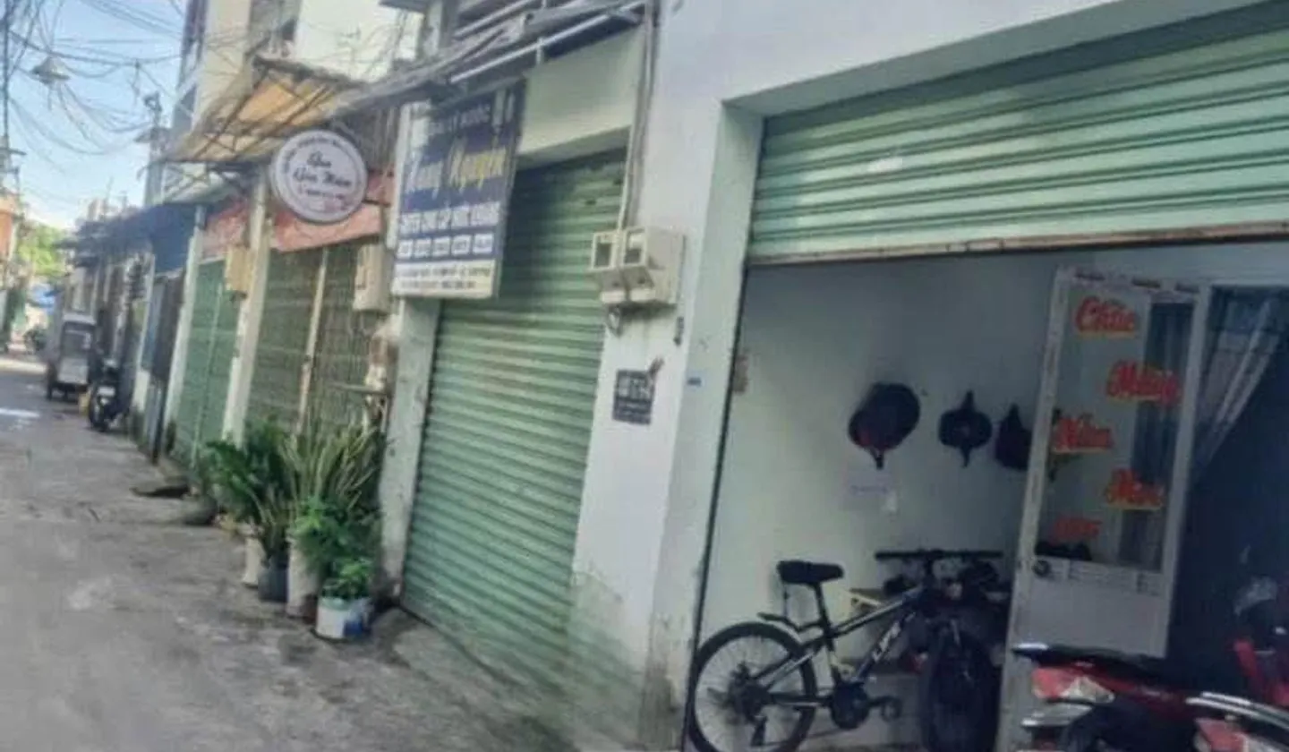Bán nhà riêng diện tích lớn tại Tân Phú, hẻm xe hơi đỗ cửa, pháp lý sạch... Bán nhà riêng tại Tây Thạnh, Hồ Chí Minh 01