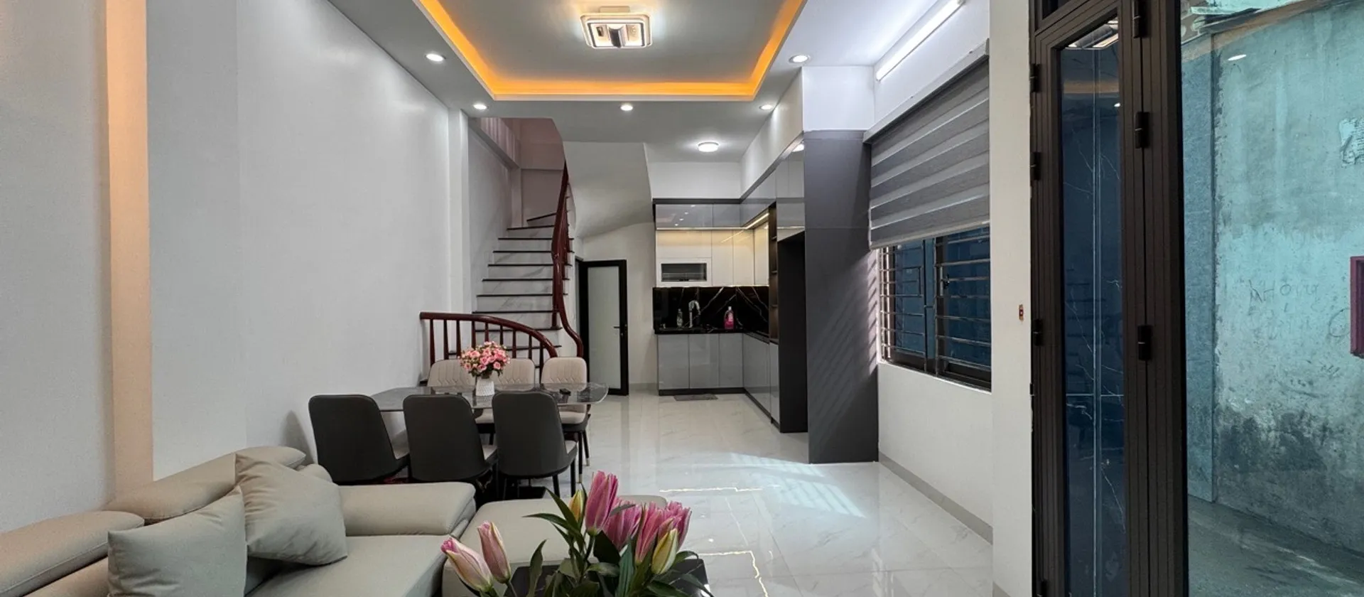 Nhà Lô Góc Kim Đồng Đẳng Cấp, Ngõ Rộng, Full Nội Thất... Bán nhà riêng tại Tương Mai, Hà Nội 01