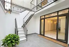 Cơ hội vàng sở hữu nhà mặt phố trung tâm Đống Đa hiếm có... Bán nhà mặt phố tại Láng, Hà Nội 01