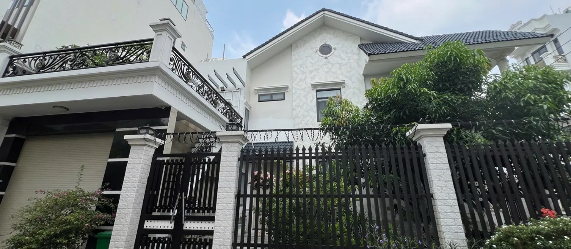 Cơ hội hiếm có sở hữu nhà mặt phố rộng 170m2 tại Bình Tân giá chỉ 24 tỷ... Bán nhà mặt phố tại Bình Hưng Hòa, Hồ Chí Minh 01