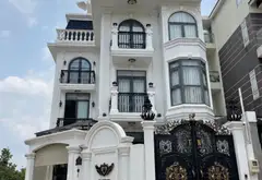 BIỆT THỰ LÔ GÓC MỚI XÂY MT ĐƯỜNG SỐ KDC BÌNH HƯNG - FULL NỘI THẤT CAO CẤP - GIẢM 1.2 TỶ - KÈO THƠM... Bán biệt thự, liền kề tại Bình Hưng, Hồ Chí Minh 01