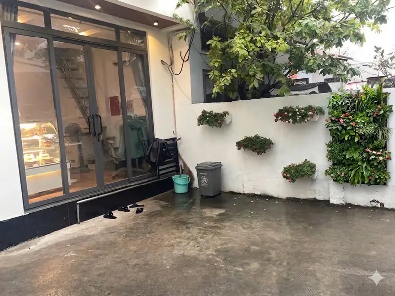 Nhà lô góc cho thuê 27 triệu tại Phú Nhuận, giá siêu tốt!... Bán nhà riêng tại Đức Nhuận, Hồ Chí Minh 01