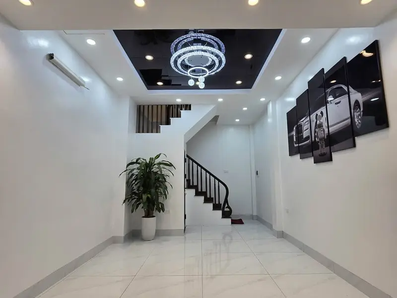 NHÀ MẶT PHỐ - LÔ GÓC - Ô TÔ DỪNG ĐỖ NGÀY ĐÊM - KINH DOANH SÂM UẤT 24/7 - HÀNG ĐỘC HIẾM - TẦM TIỀN K... Bán nhà mặt phố tại Hoàng Mai, Hà Nội 01