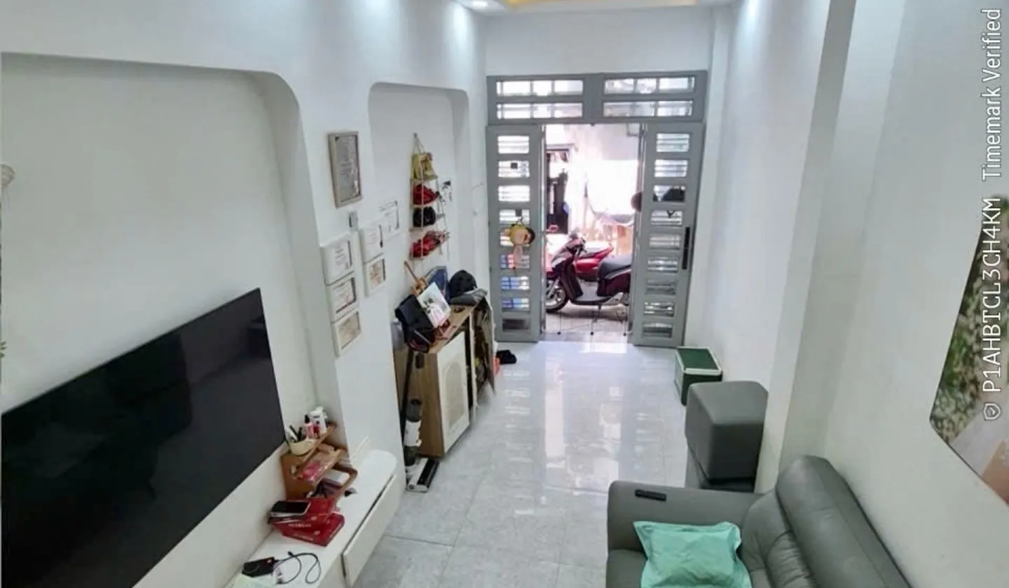 Bán nhà riêng 4 phòng ngủ tại phường Khánh Hội, Quận 4, vị trí trung tâm... Bán nhà riêng tại Khánh Hội, Hồ Chí Minh 01