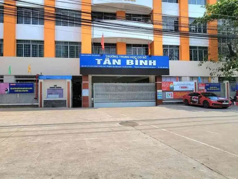 BÁN NHÀ MTKD LẠC LONG QUÂN - BẢY HIỀN - 84M² - NHÀ RỘNG THOÁNG - HẺM SẠCH - HÀNG XÓM VĂN MINH... Bán nhà mặt phố tại Bảy Hiền, Hồ Chí Minh 01