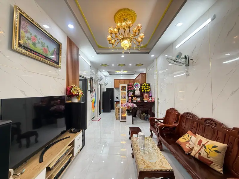 💥💥Ô Tô Đậu Cửa💥Chung Cư
🏡 88m² (6.6 x 10m) 
Giá 4.XxT🌹🌹
🌎Nguyễn Xí, Bình Thạnh
📋Sổ riêng... Bán căn hộ chung cư tại Bình Lợi Trung, Hồ Chí Minh 01