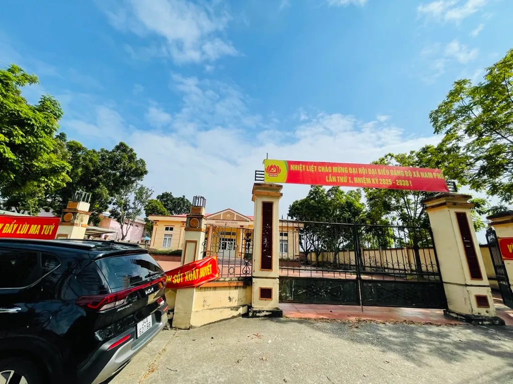 Nhà Đông Mỹ cực đẹp giá hời chờ bạn khám phá... Bán nhà riêng tại Nam Phù, Hà Nội 01
