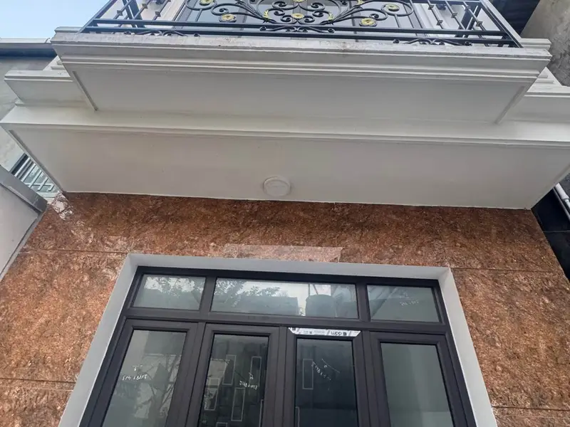 Nhà 5 tầng hiện đại, Vị trí vàng gần Quốc lộ 1A... Bán nhà riêng tại Nam Phù, Hà Nội 01