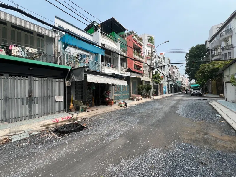 Nhà Mặt Phố Đẹp Giá Hấp Dẫn Tại P33, Quận 6... Bán nhà mặt phố tại Phú Lâm, Hồ Chí Minh 01