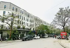 TÒA CHDV 7 TẦNG THANG MÁY 21 PHÒNG KHÉP KÍN THOÁNG TRƯỚC SAU - DÒNG TIỀN ĐỈNH 100 TR/THÁNG... Bán chung cư mini tại Định Công, Hà Nội 02