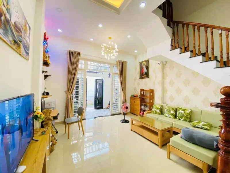 Bán nhà Hiệp Bình- sát Gigamall- 3 tầng 4 - ngang 4.7m thênh thang- giá 7.3 tỷ... Bán nhà riêng tại Hiệp Bình, Hồ Chí Minh 01