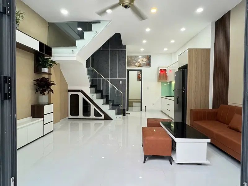 Nhà 2 tầng đẹp full nội thất cao cấp, sát chợ Phú Lâm, giá tốt đáng sở hữu... Bán nhà riêng tại Phú Lâm, Hồ Chí Minh 01