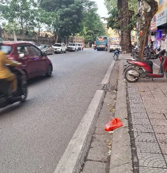 Bán nhà mặt phố trung tâm Long Biên, 5 tầng, 69.5m², giá 22 tỷ VND... Bán nhà mặt phố tại Bồ Đề, Hà Nội 01