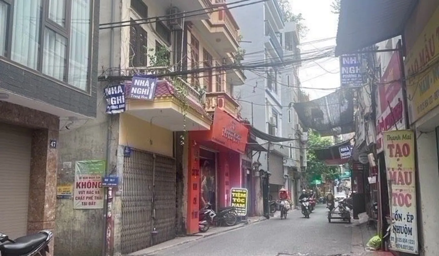 Mảnh đất hai mặt tiền hiếm có tại Kim Giang, cơ hội đầu tư sinh lời vượt trội... Bán đất tại Định Công, Hà Nội 01