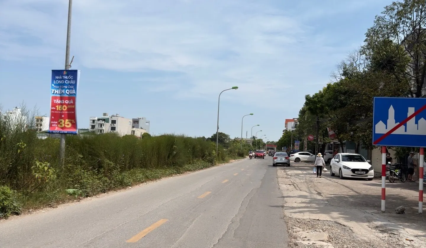 Nhà mặt phố 6 tầng, mặt tiền 7.5m MẶT ĐƯỜNG QL422 , NGÃ TƯ TRẠM TRÔI... Bán nhà mặt phố tại Hoài Đức, Hà Nội 01