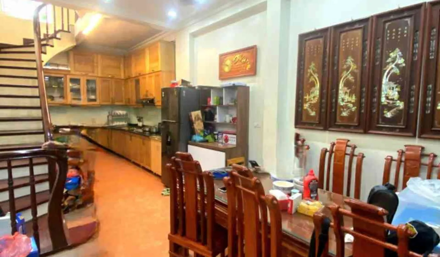 Bán nhà riêng 5 tầng tại phường Đống Đa, Hà Nội, gần mặt phố Tây Sơn, nhà thoáng, tiện nghi... Bán nhà riêng tại Đống Đa, Hà Nội 01