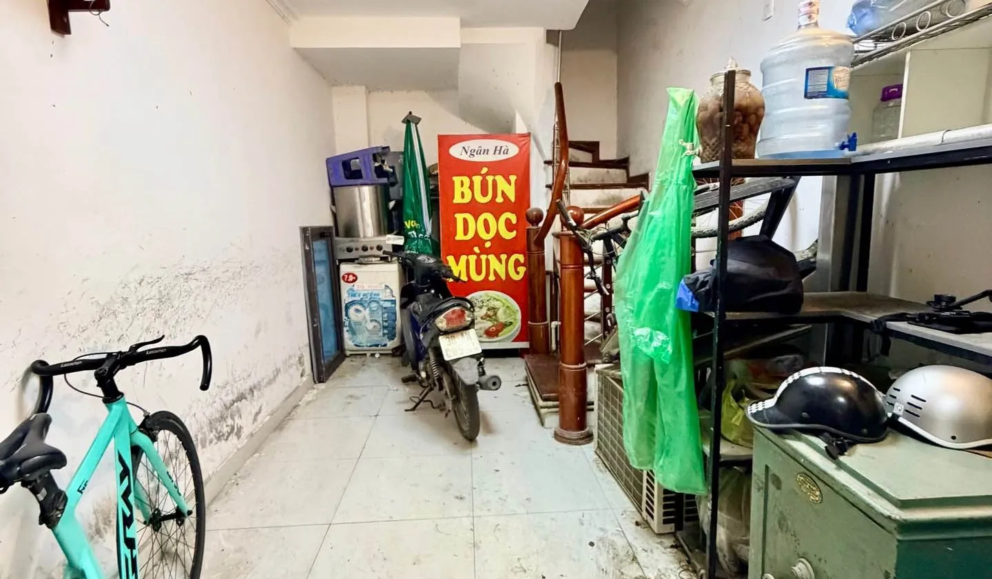 Bán nhà riêng 6 tầng tại phố Vọng, gần trường ĐH, 4 phòng cho thuê, sổ đỏ chính chủ, giá 6,15 tỷ.... Bán nhà riêng tại Tương Mai, Hà Nội 01